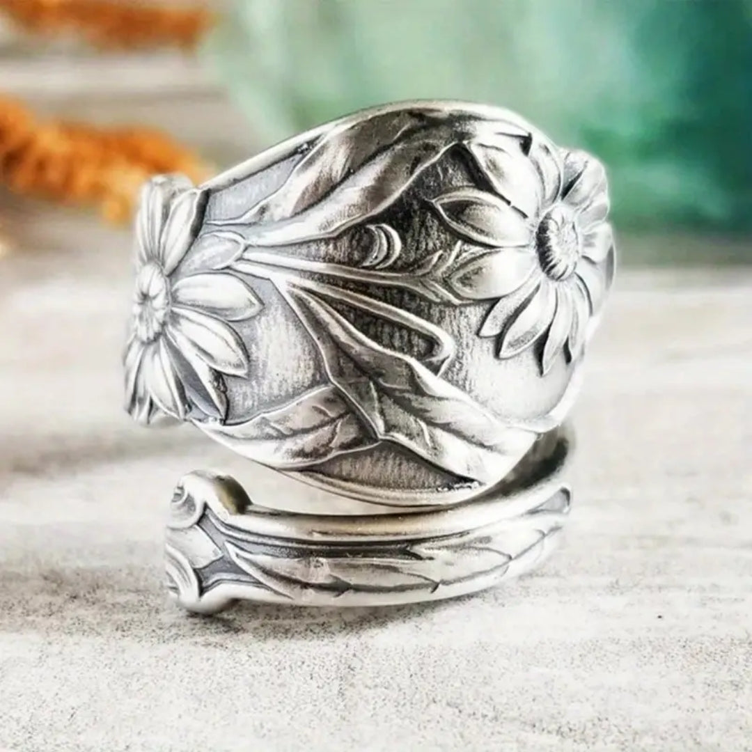 Vintage Silver Flower Open Ring