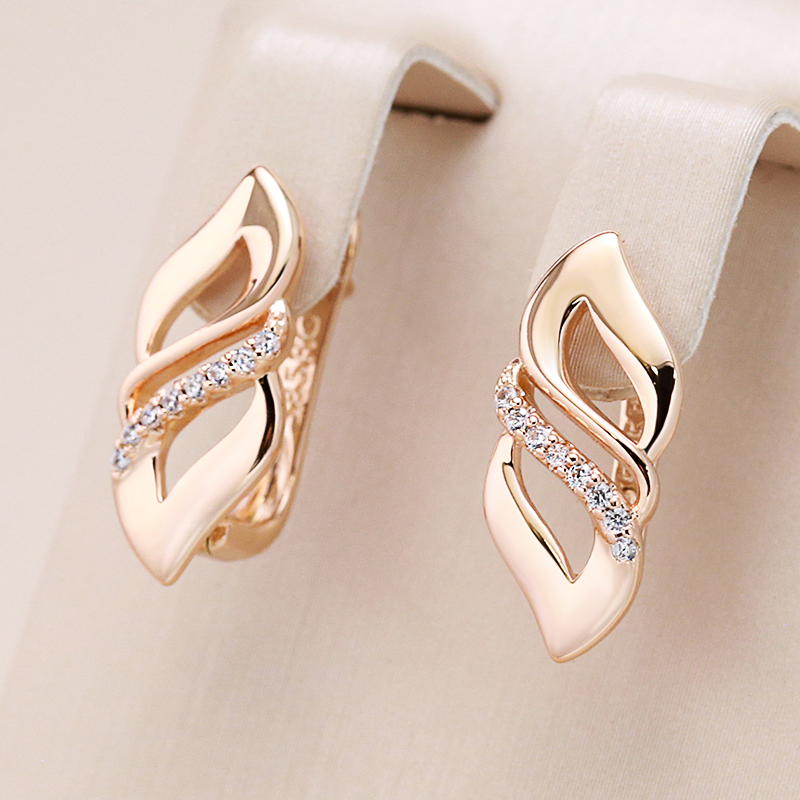 Elegant Golden Earrings