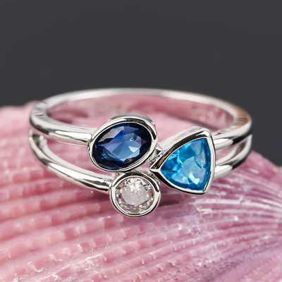 Vintage Blue Inlaid Crystal Ring