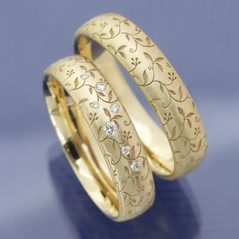 Vintage Gold Ring Zirconia Set