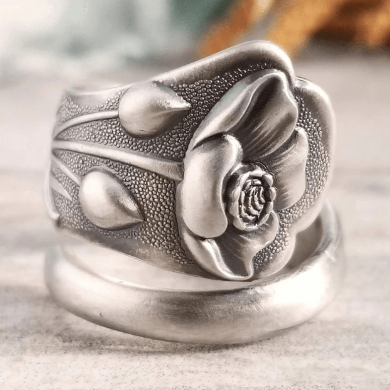 Vintage Silver Flower Ring