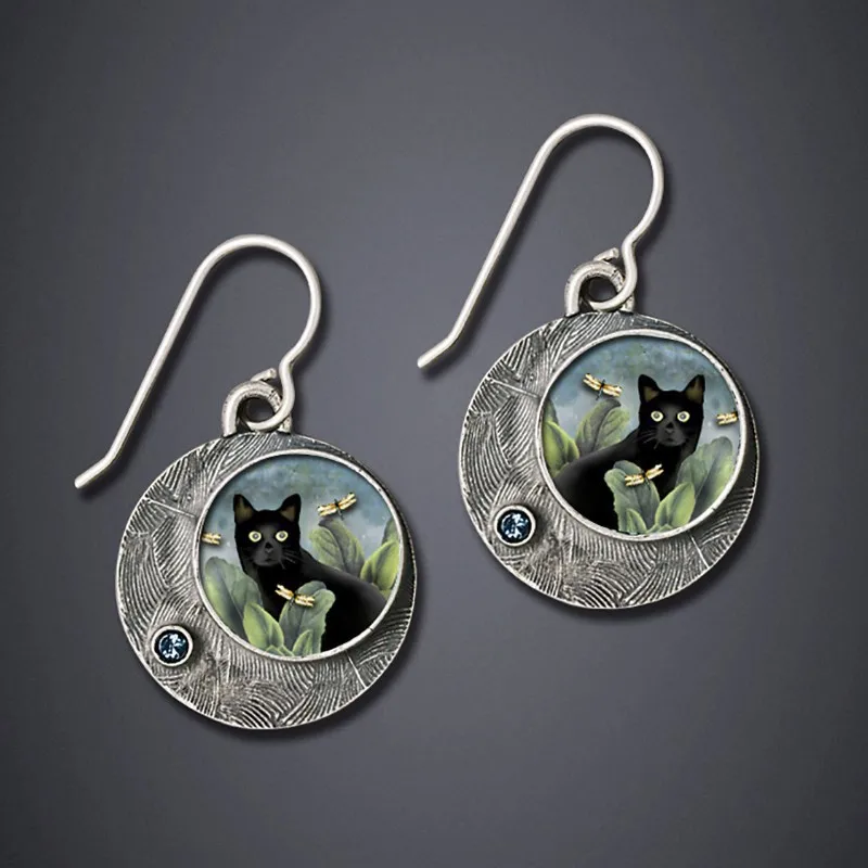 Vintage Rounded Painted Cat Earrings