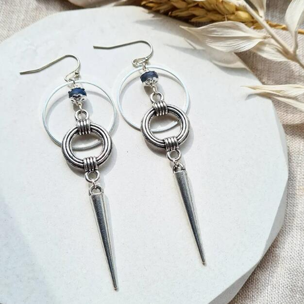 Vintage Silver Dangling Pointed Earrings