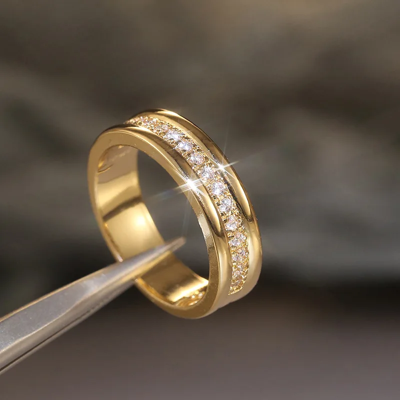 Elegant Bright Gold Ring