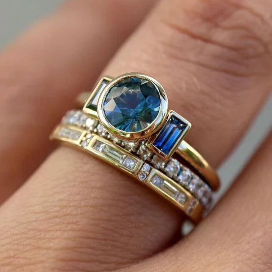 Vintage Elegant Blue Ring Set