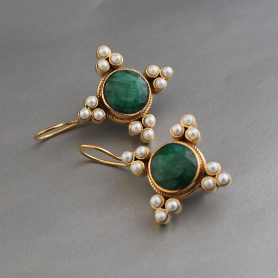 Vintage Green Crystal & Pearls Earrings